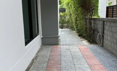 出租 4 卧室 独立屋 在 Bang Phli, Samut Prakan