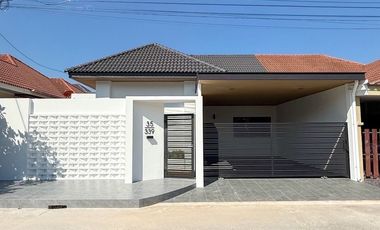 For sale 3 bedrooms house in Mueang Phuket, Phuket