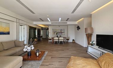 For rent 3 ベッドルーム condo in Khlong Toei, Bangkok