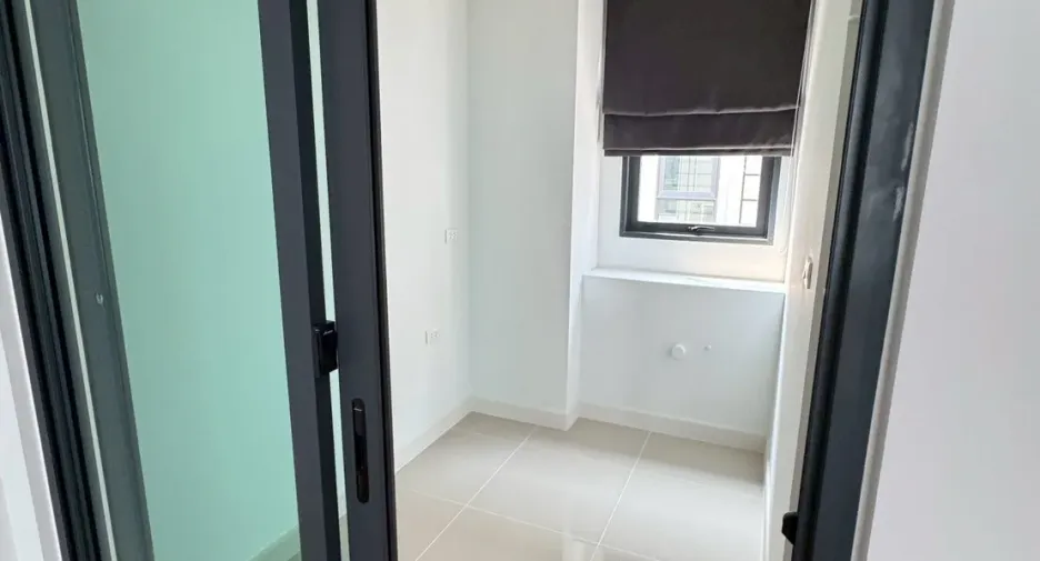 For rent 3 bedrooms townhouse in Bang Kapi, Bangkok