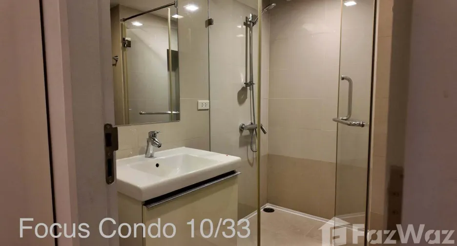 For rent 1 bed condo in Khlong Toei, Bangkok