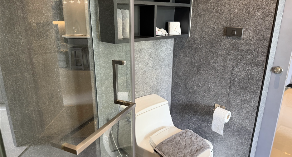 For sale 1 bed condo in Kathu, Phuket