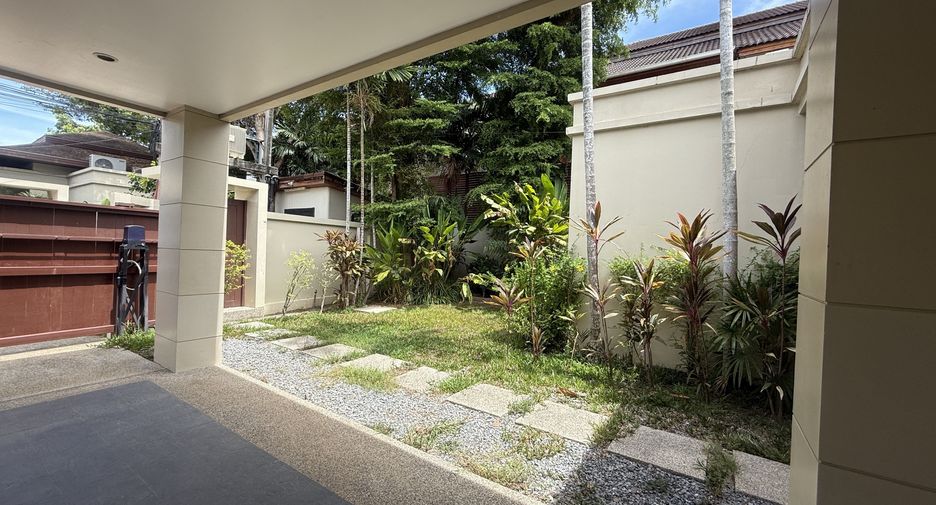 For sale 3 bedrooms house in Mueang Phuket, Phuket