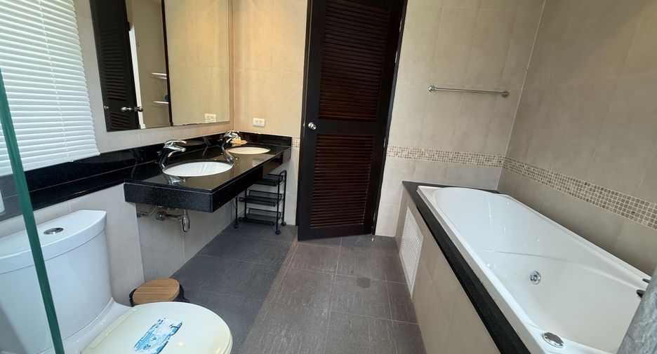 For sale 3 bedrooms house in Mueang Phuket, Phuket