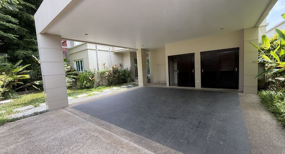 For sale 3 bedrooms house in Mueang Phuket, Phuket