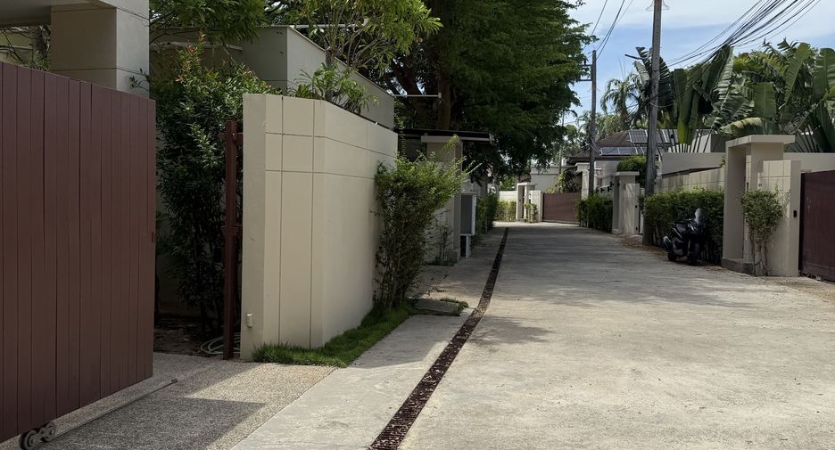 For sale 3 bedrooms house in Mueang Phuket, Phuket