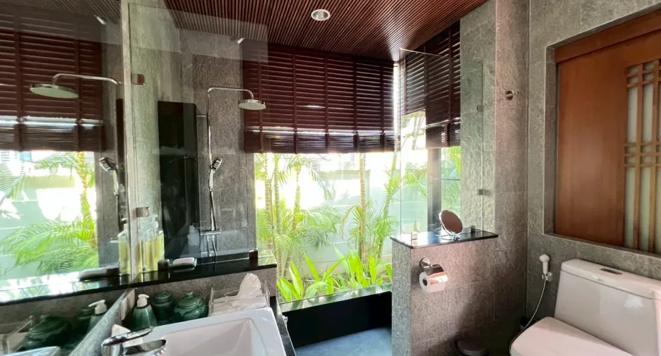 For rent 2 bedrooms villa in Mueang Phuket, Phuket