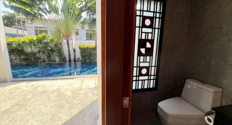 For rent 2 bedrooms villa in Mueang Phuket, Phuket