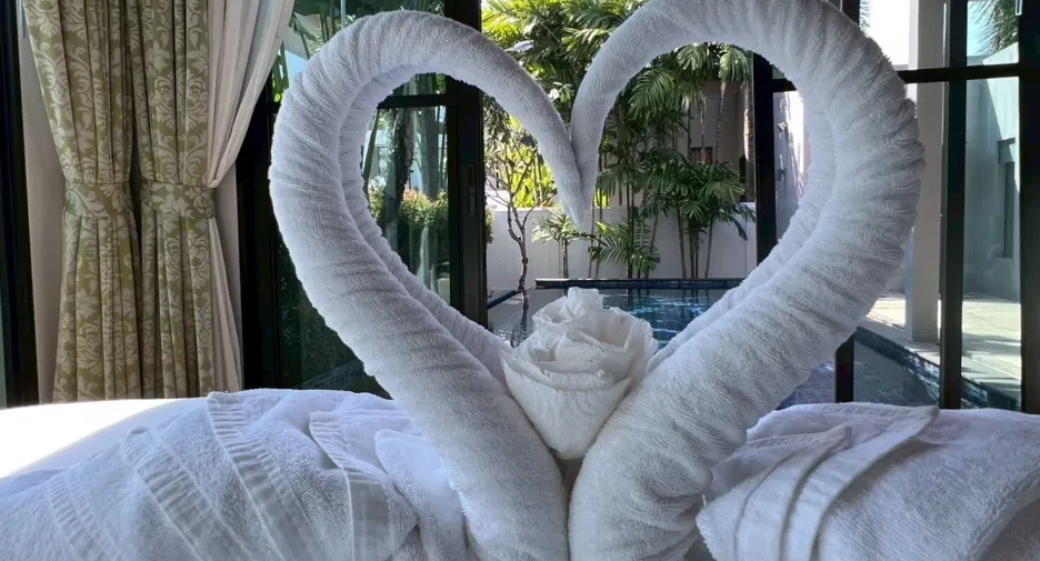 For rent 2 bedrooms villa in Mueang Phuket, Phuket