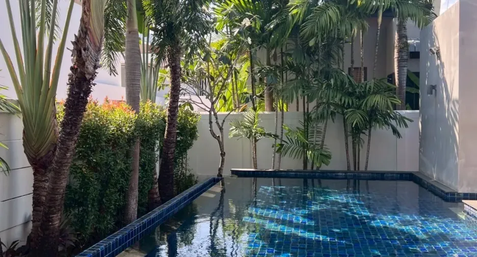 For rent 2 bedrooms villa in Mueang Phuket, Phuket