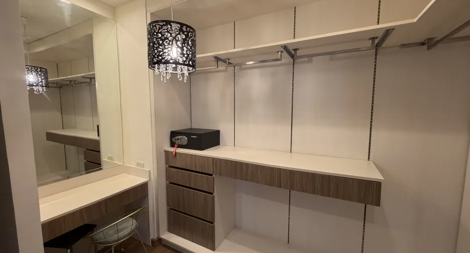 For sale and for rent 3 bedrooms townhouse in Thalang, Phuket