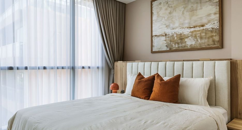 For rent 2 bedrooms condo in Khlong Toei, Bangkok