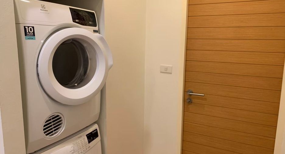 For rent 3 bedrooms apartment in Bang Kho Laem, Bangkok