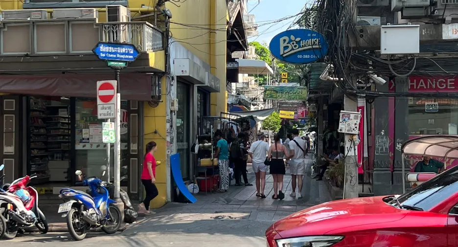 For sale 2 bedrooms townhouse in Phra Nakhon, Bangkok