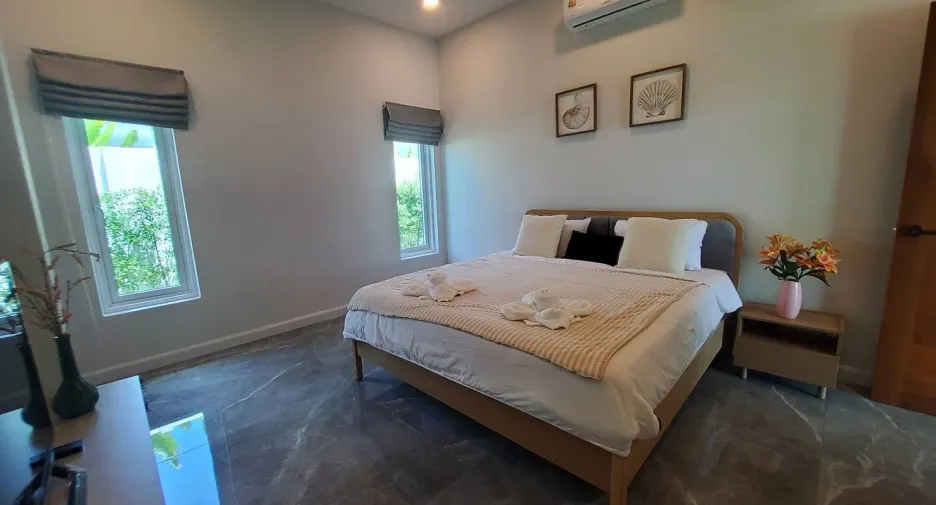 For rent and for sale 4 bedrooms villa in Hua Hin, Prachuap Khiri Khan