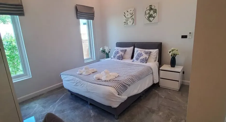 For rent and for sale 4 bedrooms villa in Hua Hin, Prachuap Khiri Khan