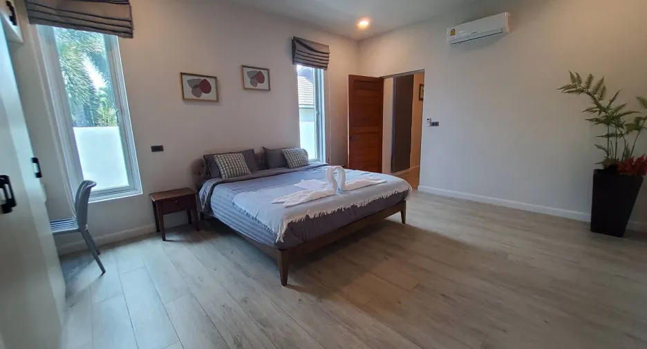 For rent 3 bedrooms villa in Hua Hin, Prachuap Khiri Khan