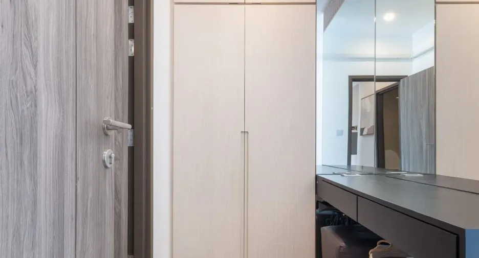 For rent 2 bedrooms condo in Bang Na, Bangkok