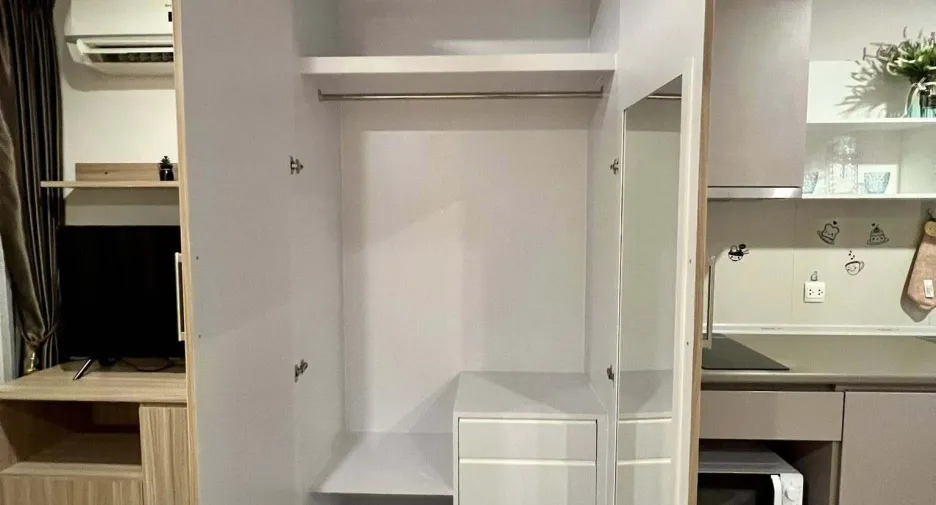 For rent studio condo in Din Daeng, Bangkok