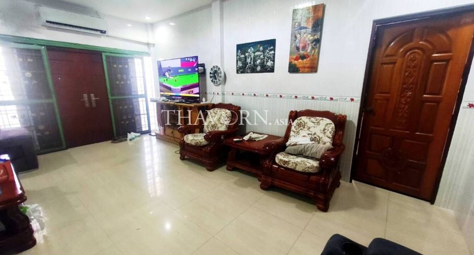 For sale 3 bedrooms house in East Pattaya, Pattaya