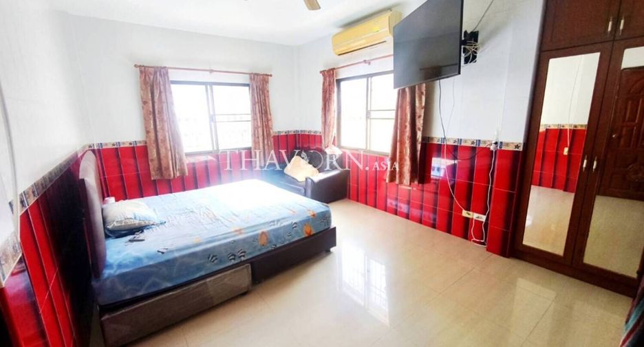 For sale 3 bedrooms house in East Pattaya, Pattaya