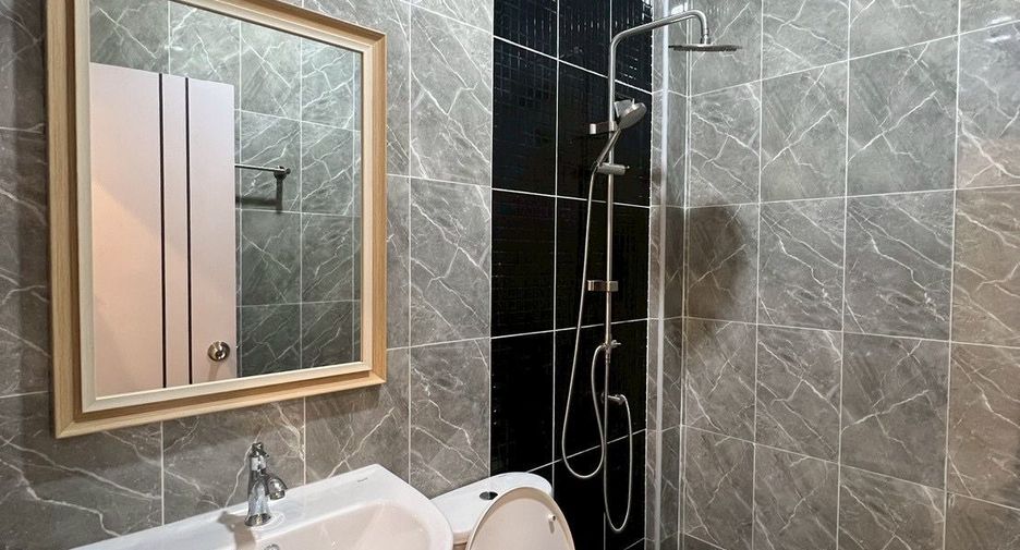 For rent 2 bedrooms house in Mueang Phuket, Phuket