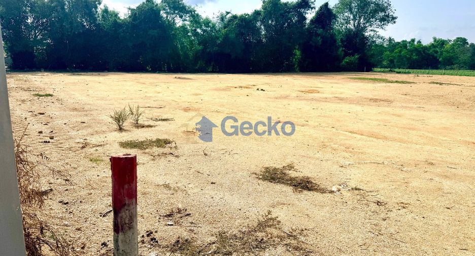 Terreno en venta en Huay Yai, Pattaya