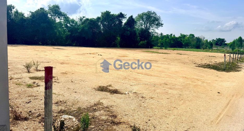 Terreno en venta en Huay Yai, Pattaya