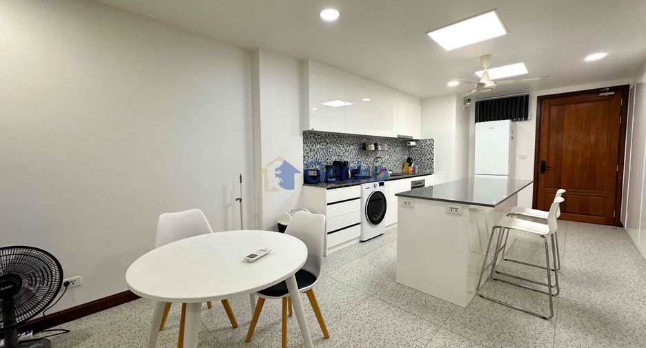 For sale 2 bedrooms condo in Pratumnak, Pattaya