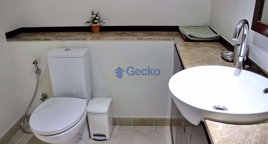 For sale 1 bed condo in Central Pattaya, Pattaya