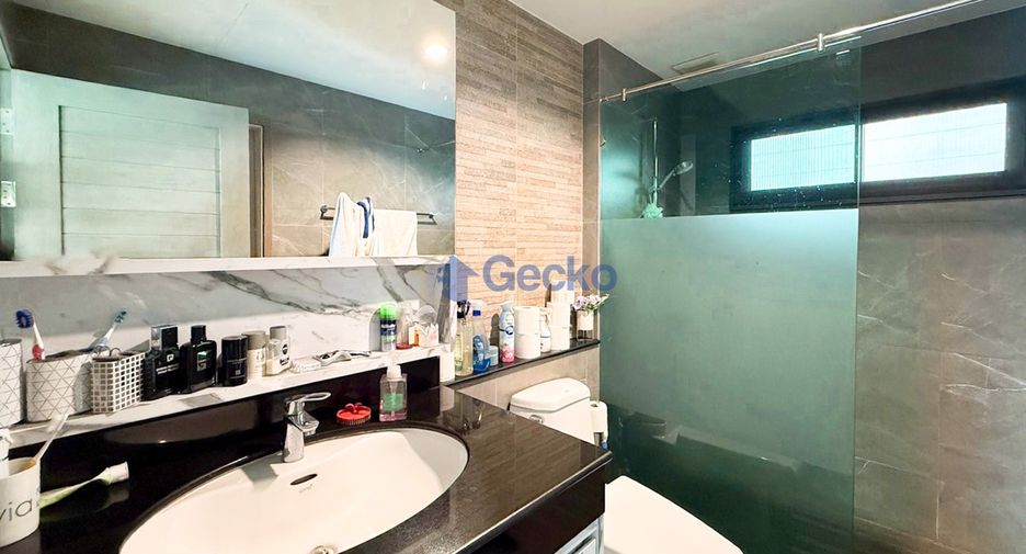 For rent and for sale 3 bedrooms house in Huay Yai, Pattaya