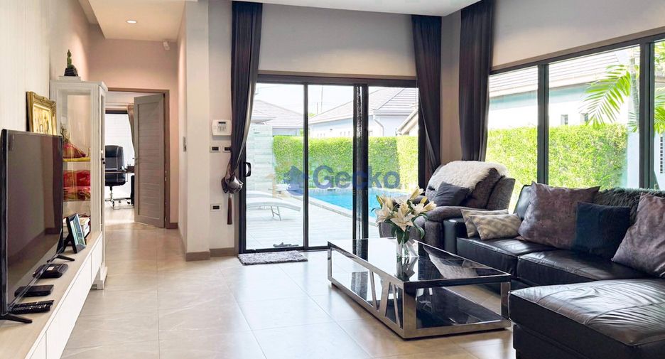 For rent and for sale 3 bedrooms house in Huay Yai, Pattaya