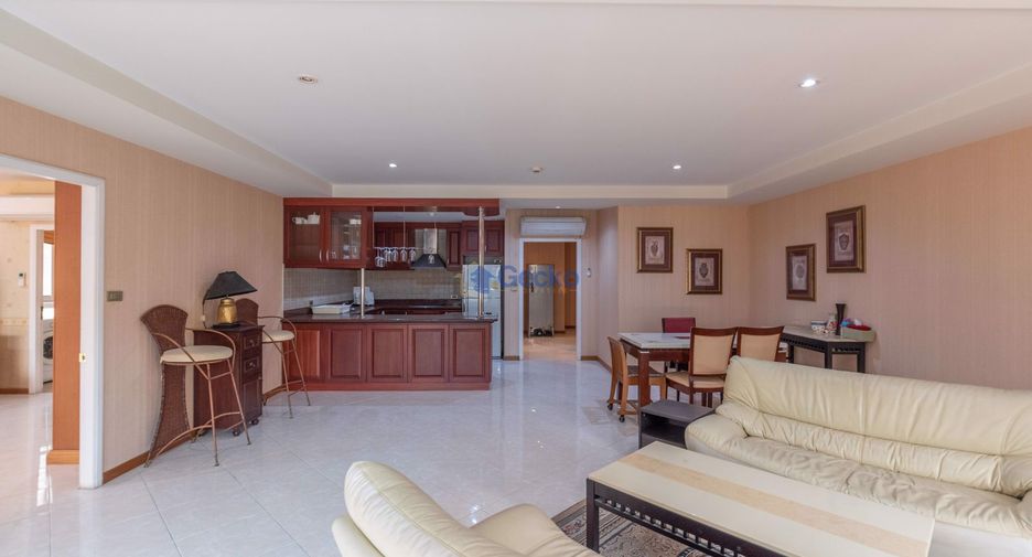 For rent and for sale 2 bedrooms condo in North Pattaya, Pattaya