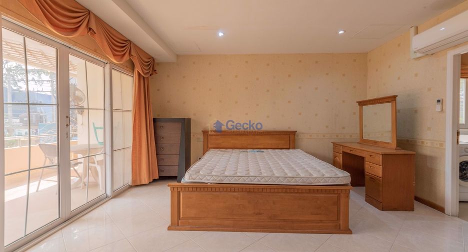 For rent and for sale 2 bedrooms condo in North Pattaya, Pattaya