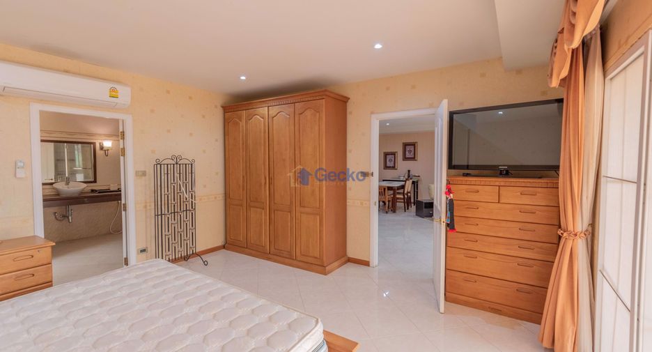 For rent and for sale 2 bedrooms condo in North Pattaya, Pattaya