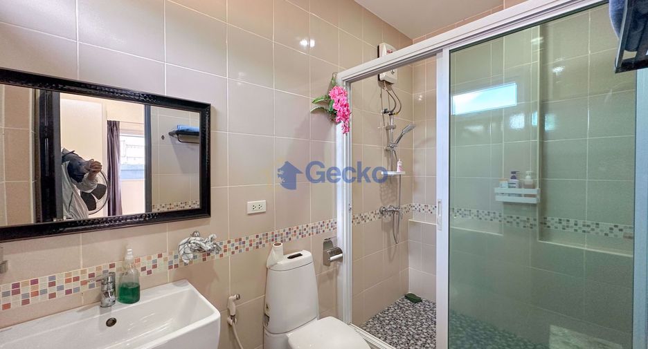 Casa en alquiler y en venta de 3 habitaciones en East Pattaya, Pattaya