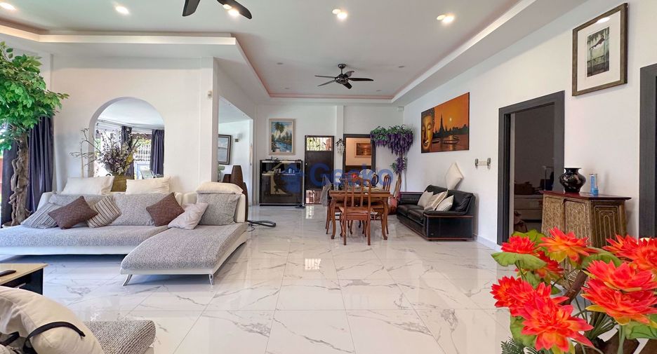 Casa en alquiler y en venta de 3 habitaciones en East Pattaya, Pattaya