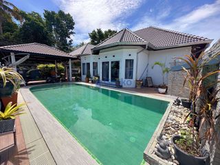 À louer et à vendre 3 chambres maison à Bang Lamung, Chonburi