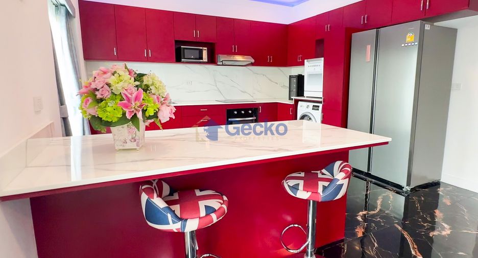 Casa en venta de 4 habitaciones en East Pattaya, Pattaya