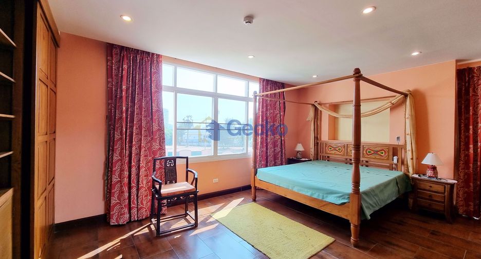 For sale 2 bedrooms condo in Pratumnak, Pattaya