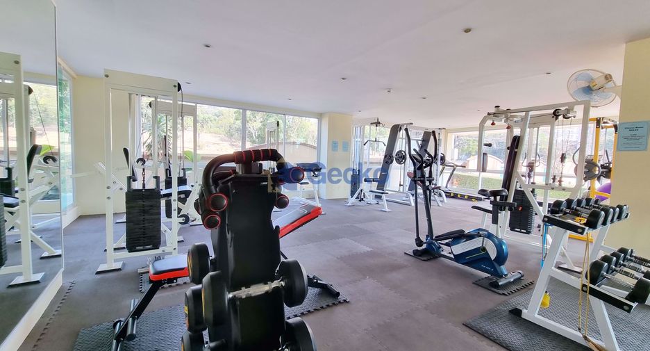 For sale 2 bedrooms condo in Pratumnak, Pattaya