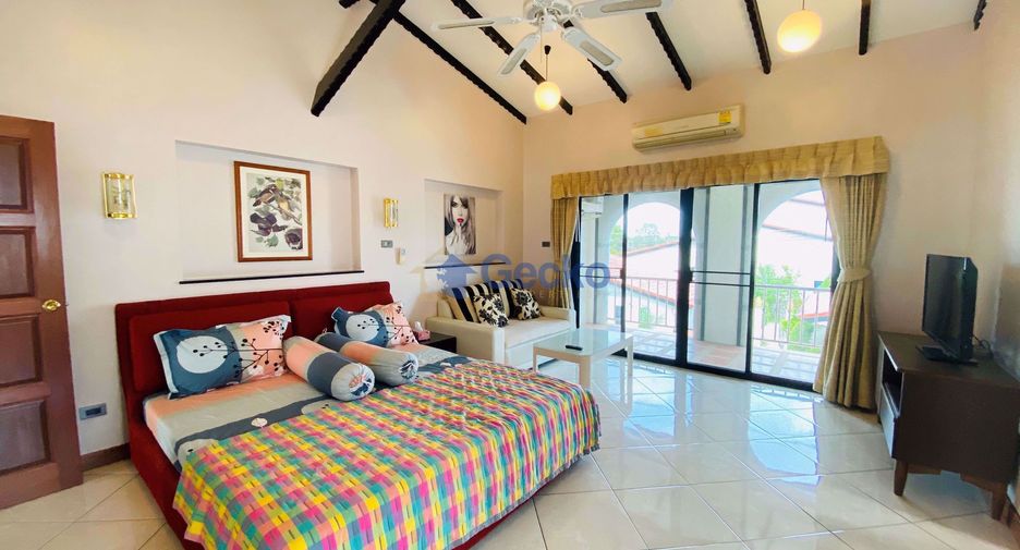 For sale 4 bedrooms house in East Pattaya, Pattaya