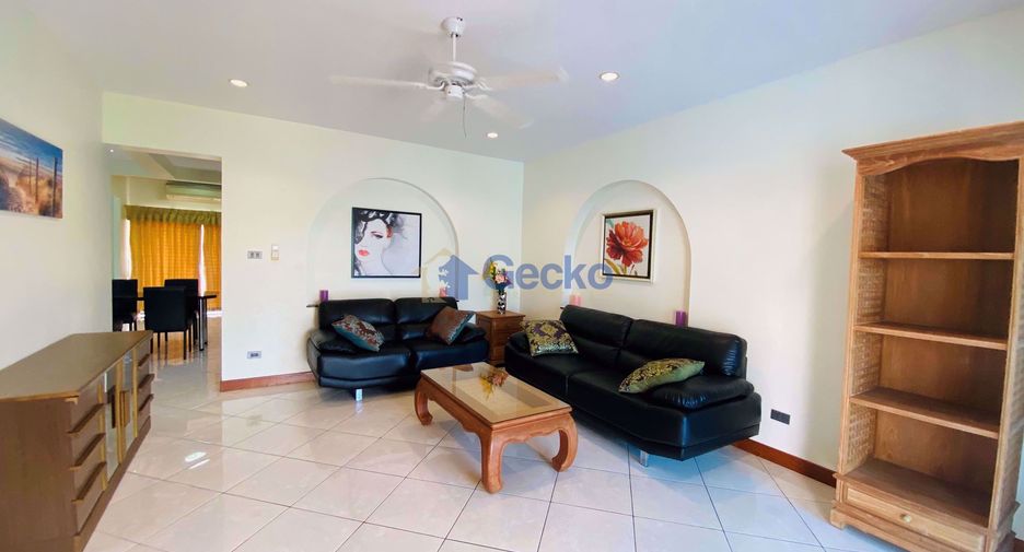 For sale 4 bedrooms house in East Pattaya, Pattaya