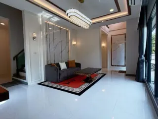 À vendre 5 chambres maison à Bang Phli, Samut Prakan