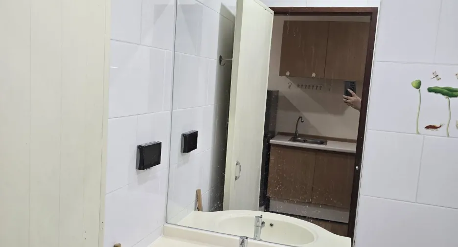 For rent studio condo in Huai Khwang, Bangkok