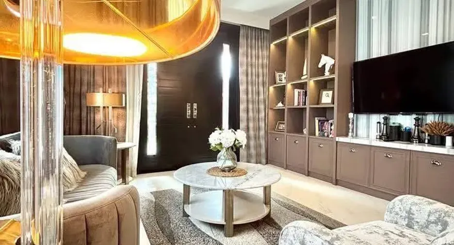 For sale 4 bedrooms house in Lat Krabang, Bangkok