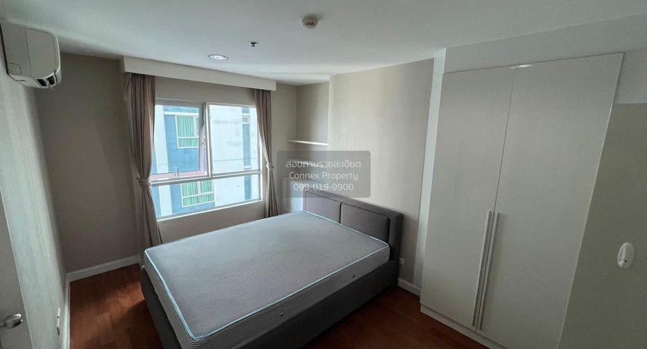 For rent 2 bedrooms condo in Huai Khwang, Bangkok