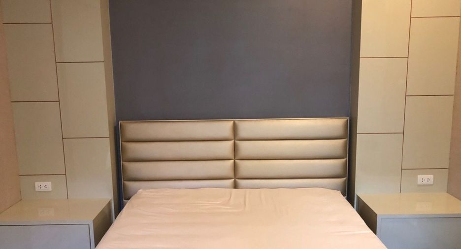 For sale 5 bedrooms house in Bang Phli, Samut Prakan