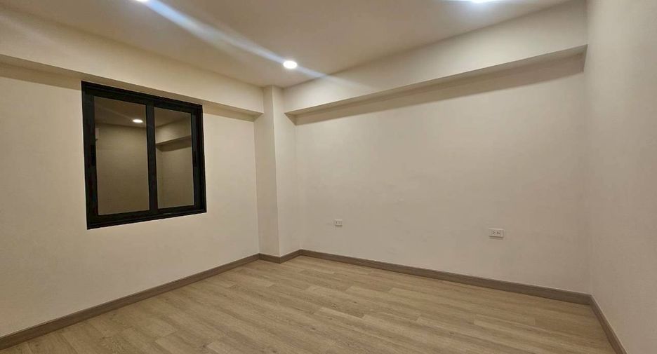 For rent 3 ベッドルーム condo in Watthana, Bangkok