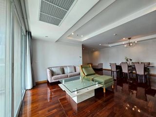 Wohnung zur Miete mit 3 Zimmer in Watthana, Bangkok